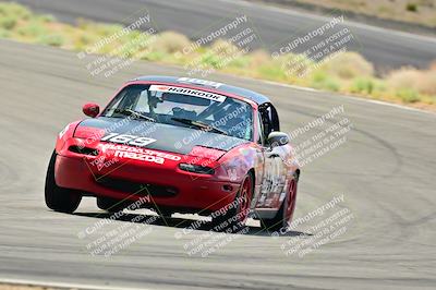 media/May-04-2025-Lucky Dog Racing (Sun) [[21629467aa]]/Turn 4 (10-1045am)/Front/